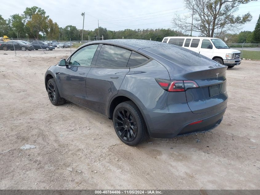 VIN 7SAYGDEE3PA127749 2023 Tesla Model Y, Awd/Long... no.3