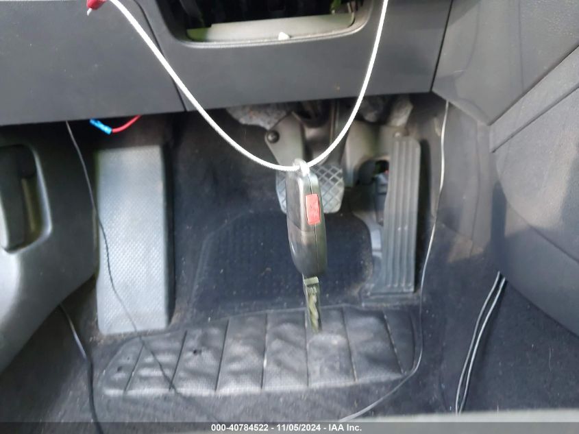 2015 VOLKSWAGEN JETTA 2.0L S - 3VW2K7AJ4FM263615