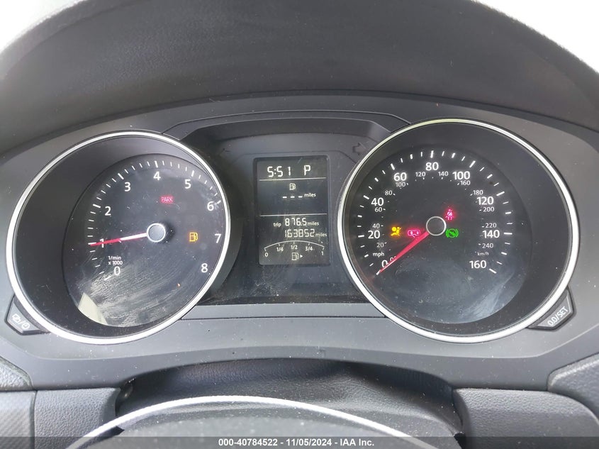 2015 VOLKSWAGEN JETTA 2.0L S - 3VW2K7AJ4FM263615