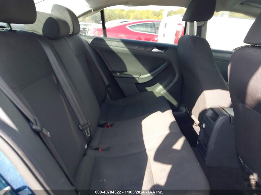 2015 VOLKSWAGEN JETTA 2.0L S - 3VW2K7AJ4FM263615
