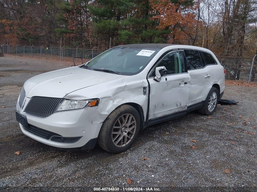 2014 LINCOLN MKT ECOBOOST - 2LMHJ5AT2EBL56140