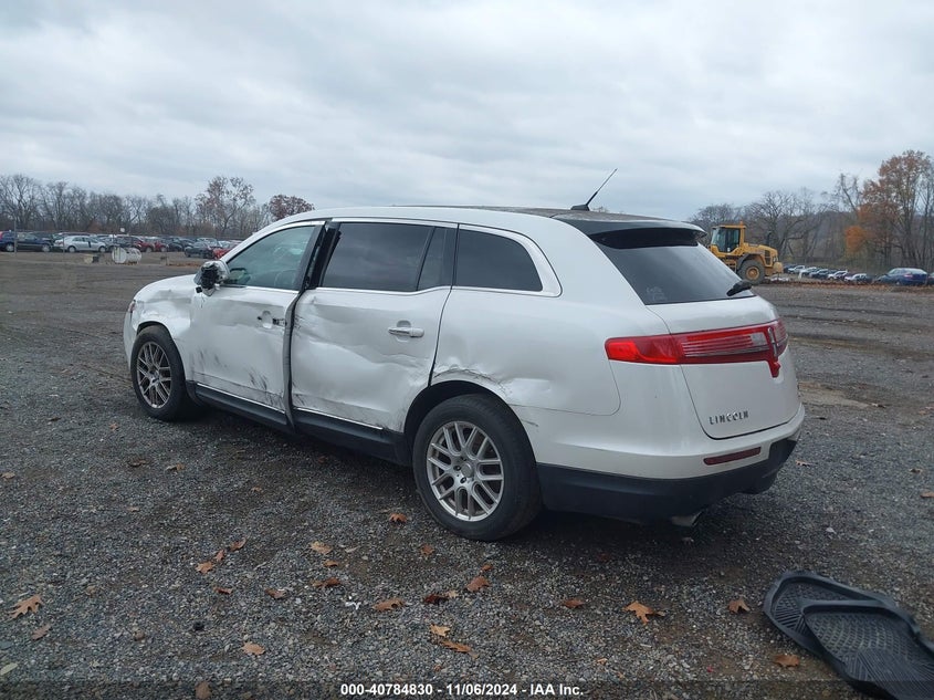 2014 LINCOLN MKT ECOBOOST - 2LMHJ5AT2EBL56140
