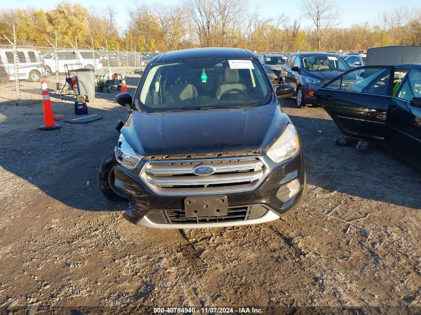 2017 Ford Escape Se VIN: 1FMCU0GD9HUE38557 Lot: 40784940