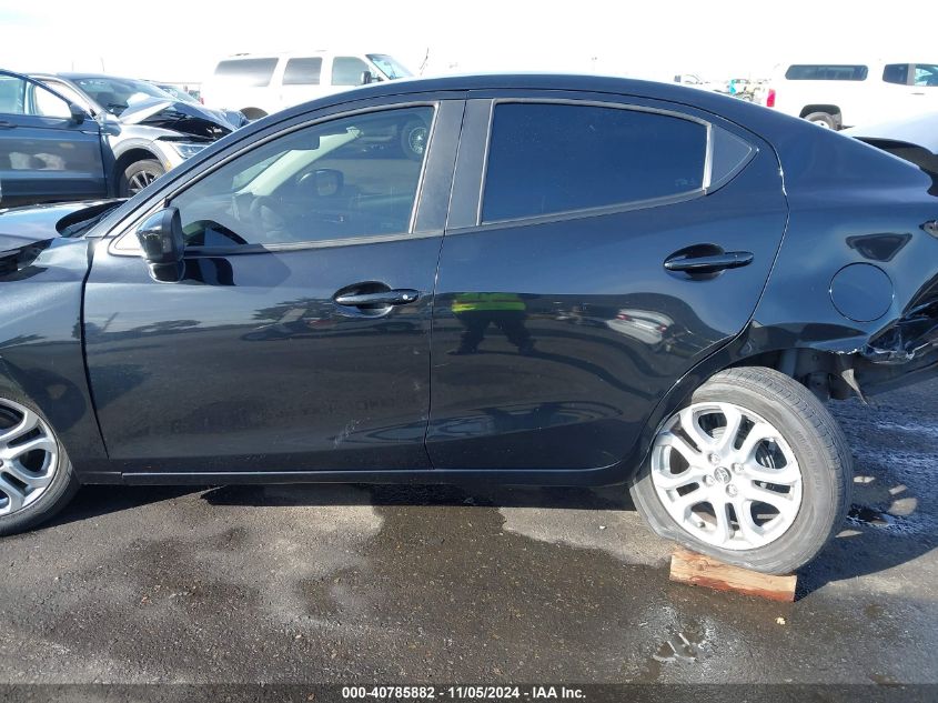 2018 Toyota Yaris Ia VIN: 3MYDLBYV2JY311118 Lot: 40785882