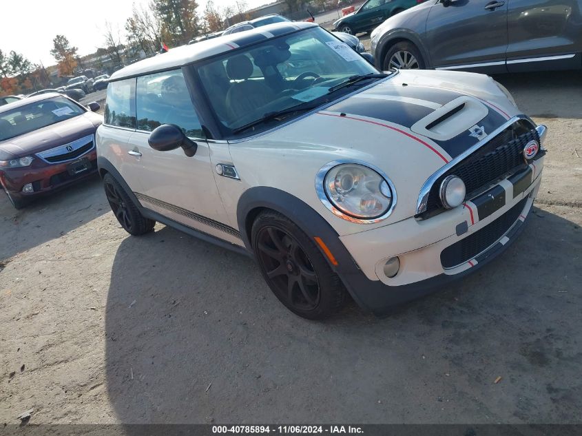 2010 Mini Cooper S VIN: WMWMF7C50ATZ72064 Lot: 40785894