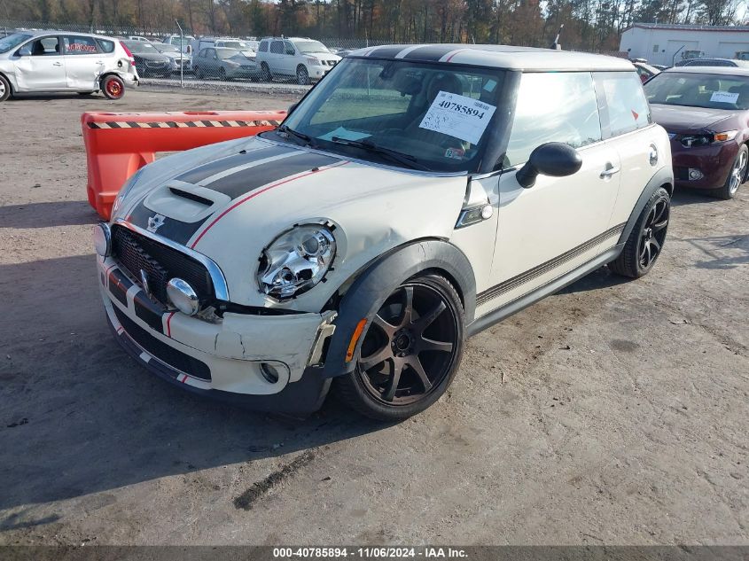 2010 Mini Cooper S VIN: WMWMF7C50ATZ72064 Lot: 40785894