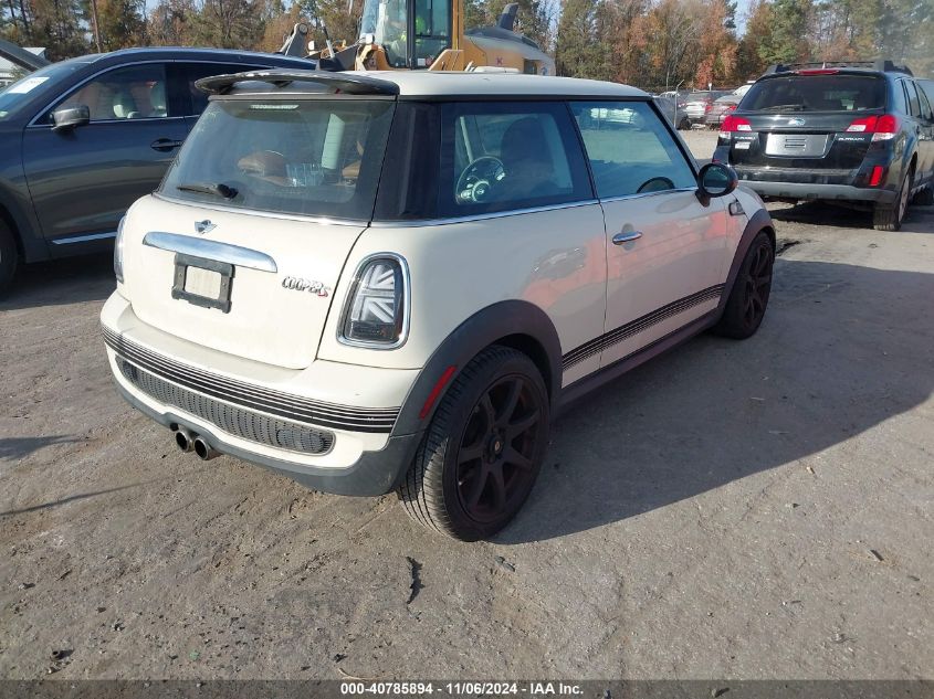 2010 Mini Cooper S VIN: WMWMF7C50ATZ72064 Lot: 40785894