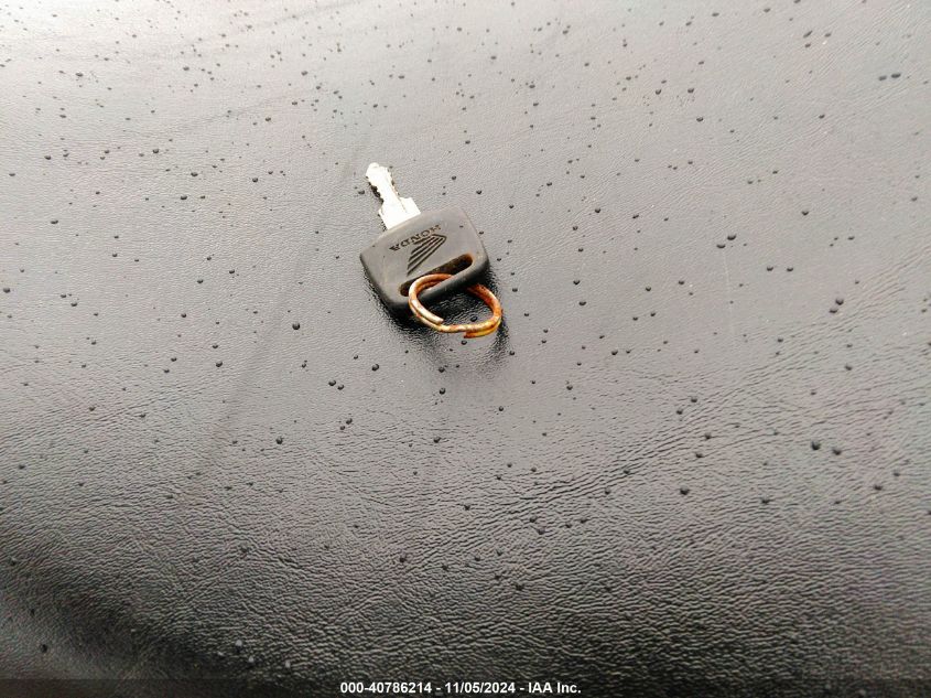 2000 HONDA VT1100 C2 - 1HFSC4305YA000476