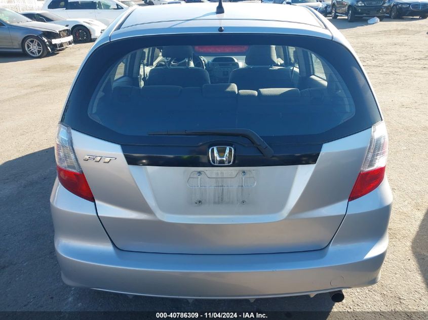 2013 Honda Fit VIN: JHMGE8G30DC073841 Lot: 40786309