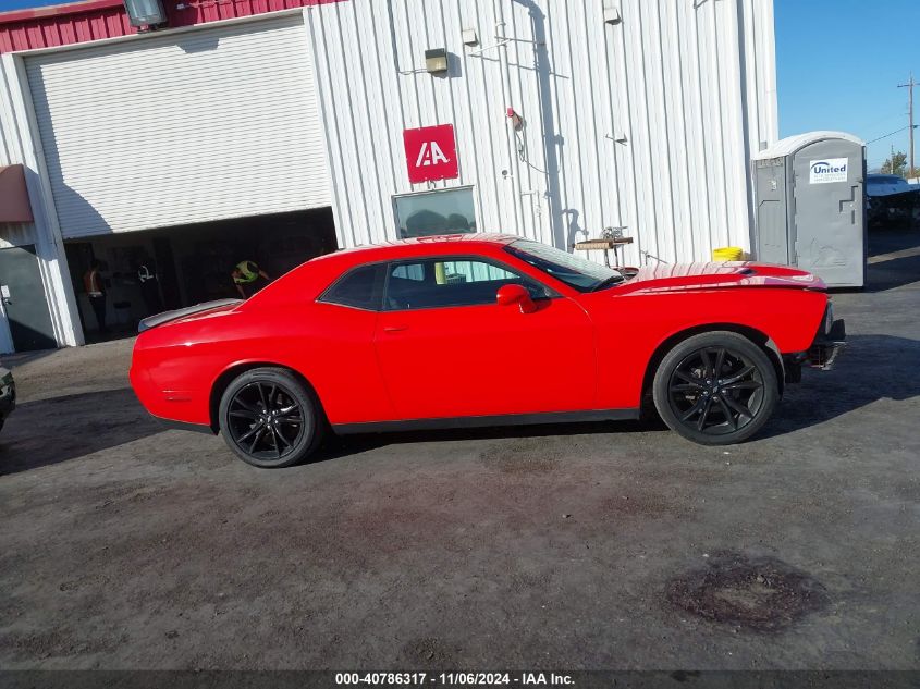 2018 Dodge Challenger Sxt VIN: 2C3CDZAG9JH288636 Lot: 40786317