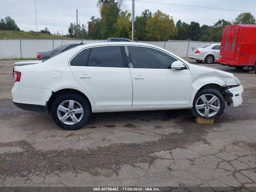 2008 Volkswagen Jetta Se/Sel VIN: 3VWRM71K28M003718 Lot: 40786462