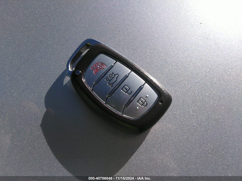VIN 5NPD84LF8HH060480 2017 HYUNDAI ELANTRA SE