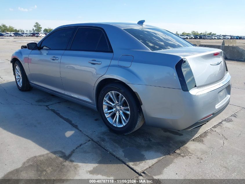 VIN 2C3CCAAGXHH661956 2017 CHRYSLER 300 no.3