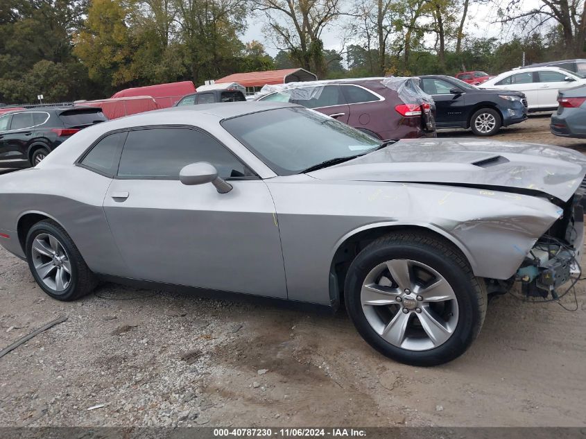 2017 Dodge Challenger Sxt VIN: 2C3CDZAGOHH550232 Lot: 40787230