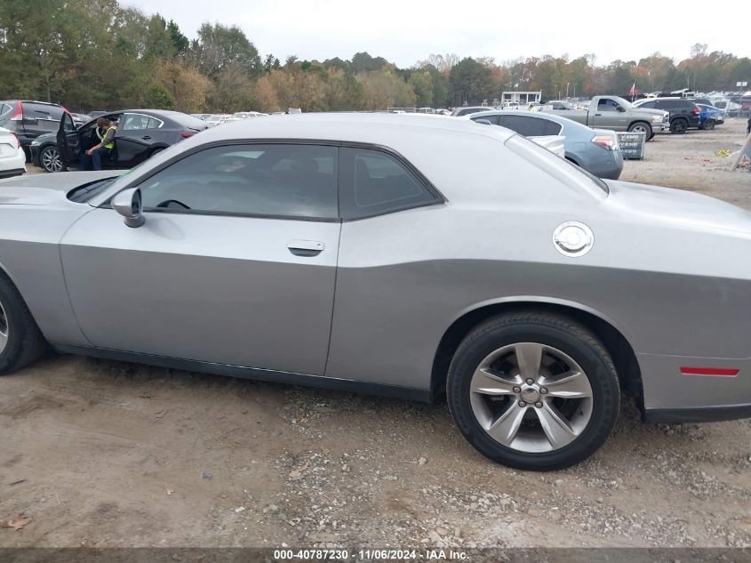 2017 Dodge Challenger Sxt VIN: 2C3CDZAGOHH550232 Lot: 40787230