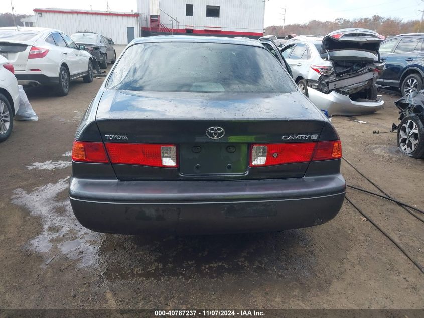 2000 Toyota Camry Le V6 VIN: 4T1BF22KXYU939142 Lot: 40787237