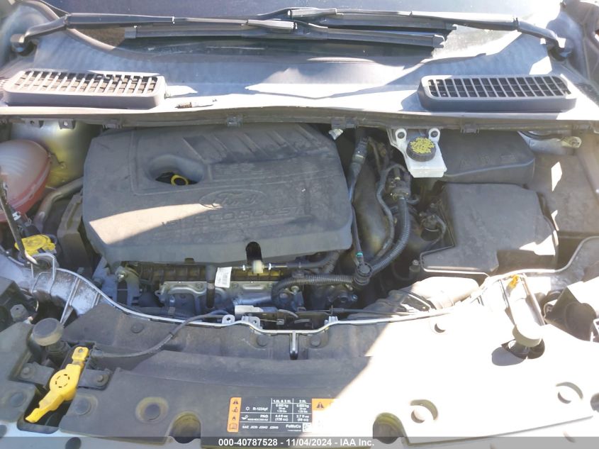 VIN 1FMCU0GD0HUC80237 2017 FORD ESCAPE SE