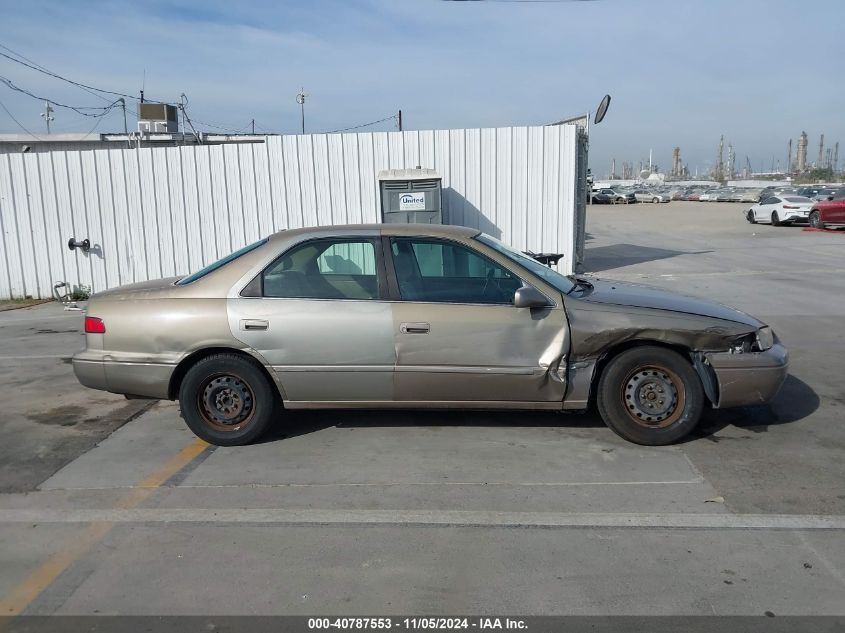 1999 Toyota Camry Le VIN: JT2BG22K7X0279514 Lot: 40787553