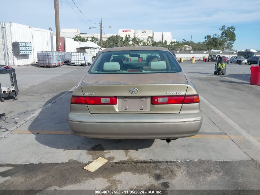 1999 Toyota Camry Le VIN: JT2BG22K7X0279514 Lot: 40787553