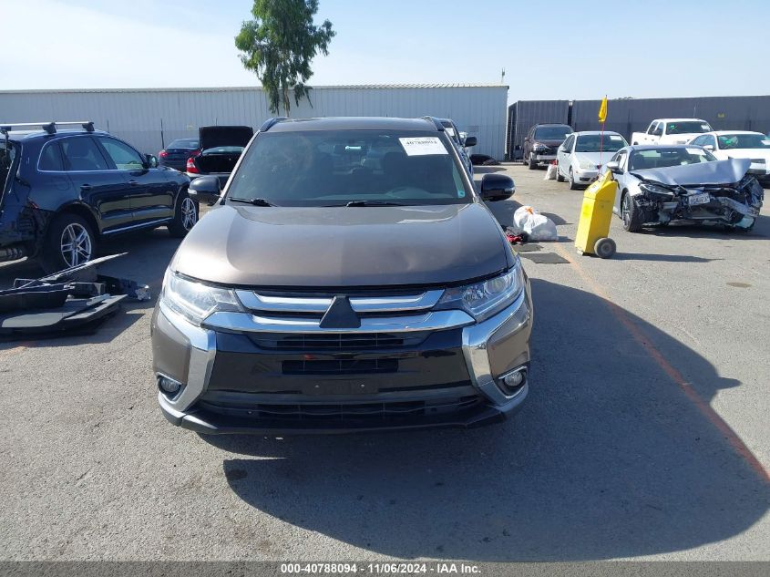 2018 Mitsubishi Outlander Le VIN: JA4AD3A33JZ036646 Lot: 40788094