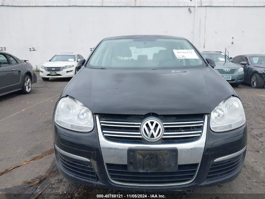 2010 Volkswagen Jetta Tdi VIN: 3VWRL7AJ8AM112782 Lot: 40788121