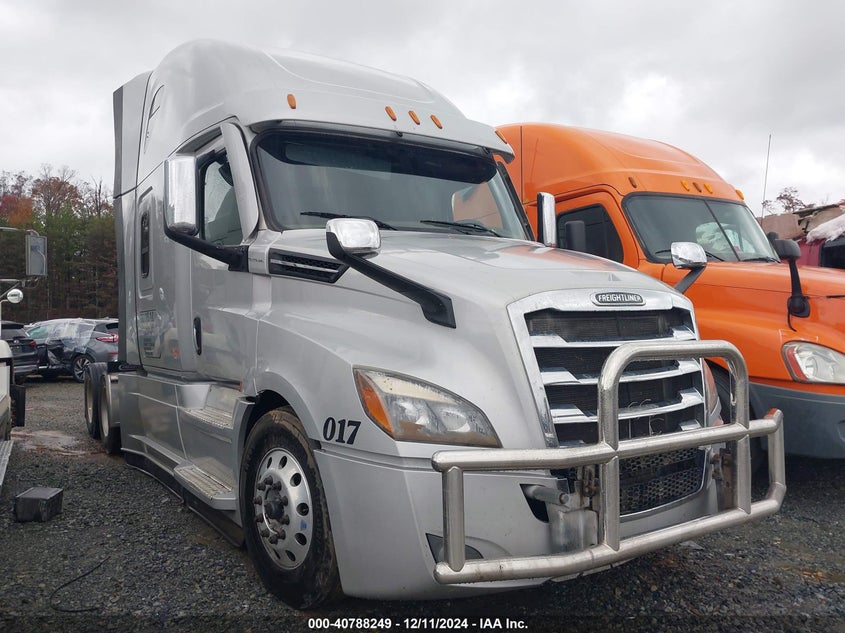 2022 FREIGHTLINER NEW CASCADIA 126  (VIN: 1FUJHHDR6NLNG1852)