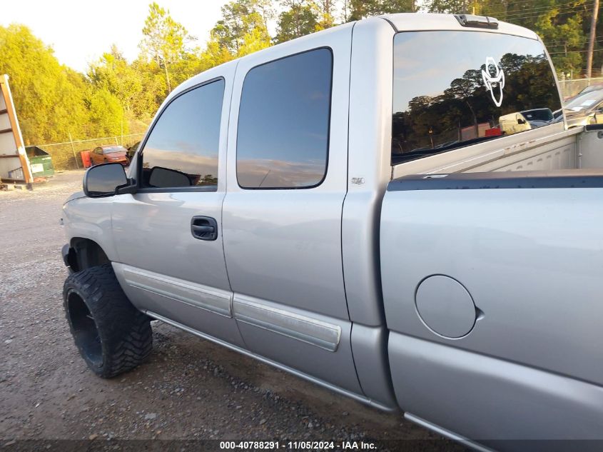 2004 Chevrolet Silverado 1500 Ls VIN: 2GCEC19T441242770 Lot: 40788291