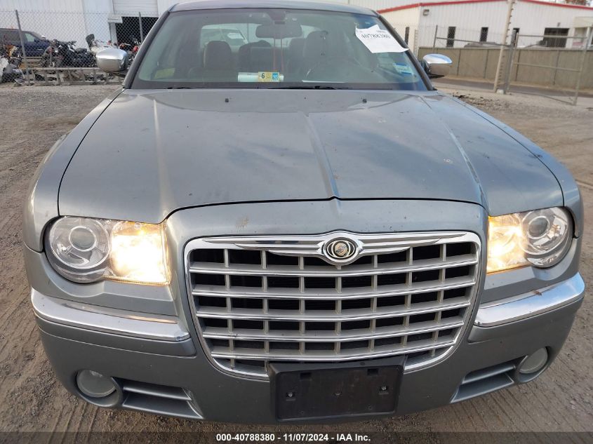 2006 Chrysler 300C VIN: 2C3LA63H36H258035 Lot: 40788380