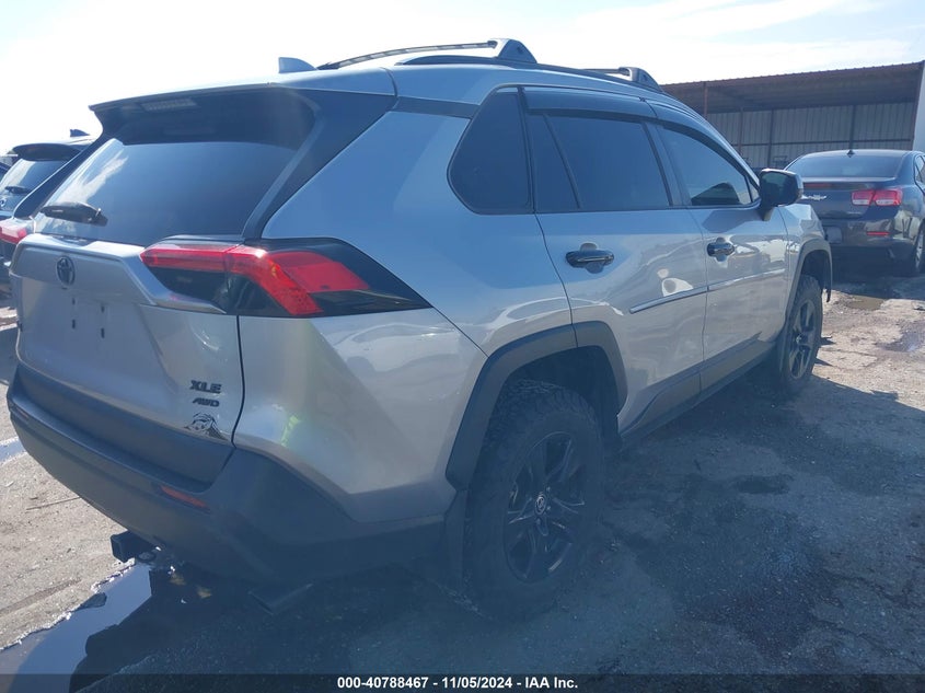 2021 TOYOTA RAV4 XLE VIN: 2T3P1RFV5MC199438