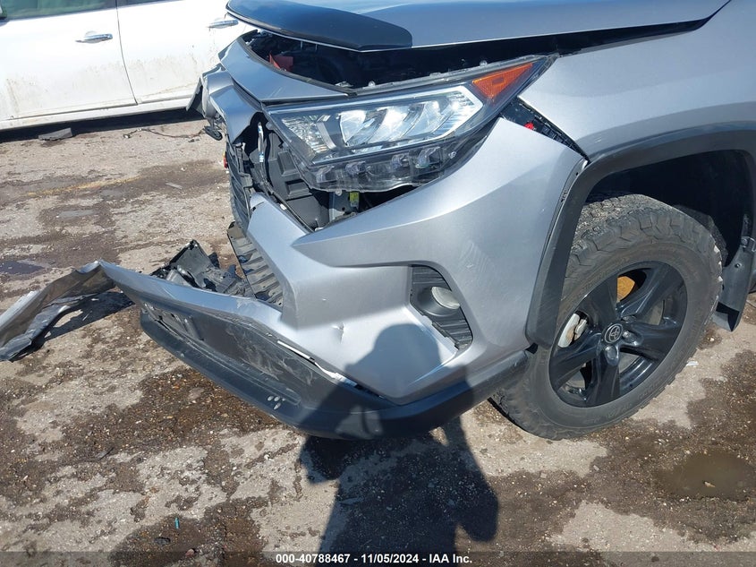 2021 TOYOTA RAV4 XLE VIN: 2T3P1RFV5MC199438