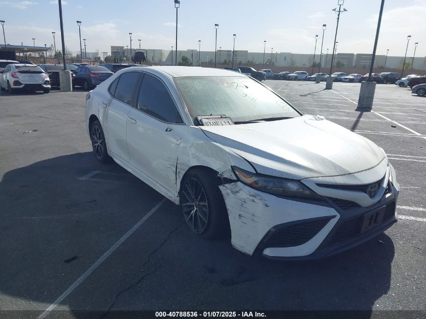 VIN 4T1G11AK7MU608187 2021 Toyota Camry, SE no.1