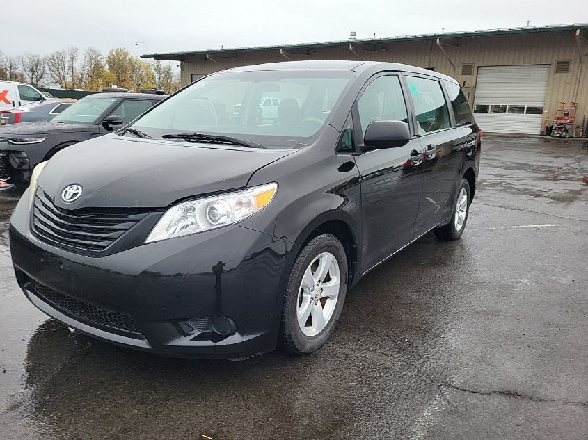 2014 Toyota Sienna VIN: 5TDZK3DC6ES484882 Lot: 40788567