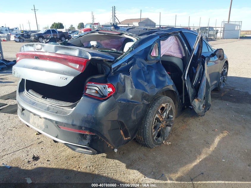 2021 KIA K5 VIN: 5XXG34J25MG025686