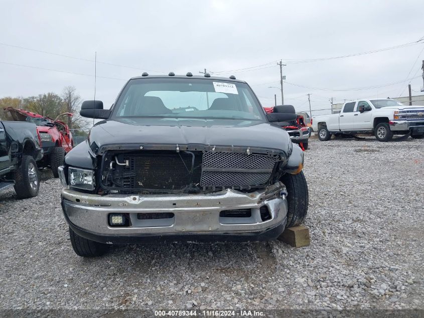 2000 Dodge Ram 3500 St VIN: 1B7MC3369YJ130584 Lot: 40789344