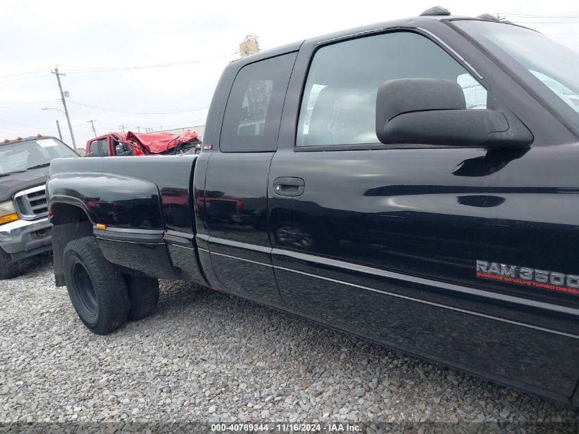 2000 Dodge Ram 3500 St VIN: 1B7MC3369YJ130584 Lot: 40789344