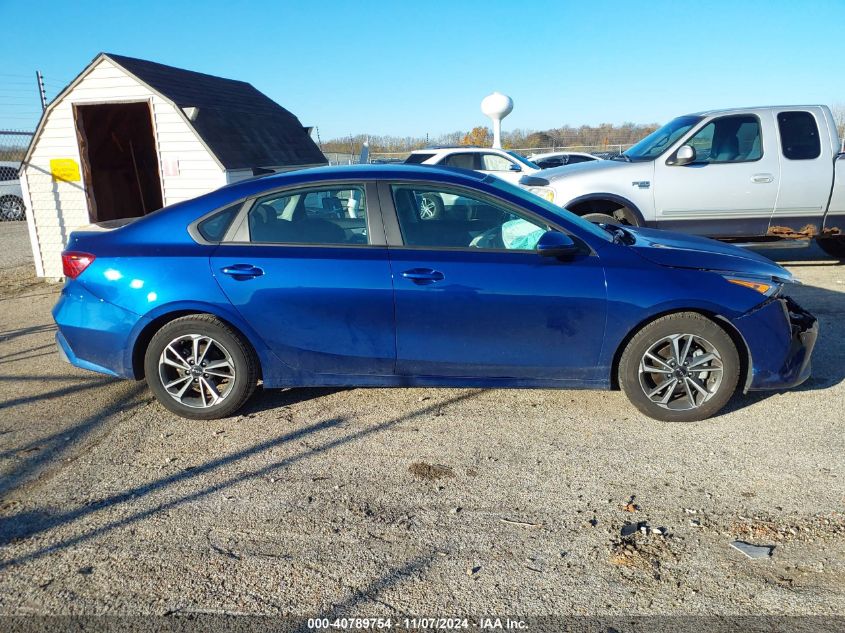 VIN 3KPF24AD4NE449094 2022 KIA FORTE LXS