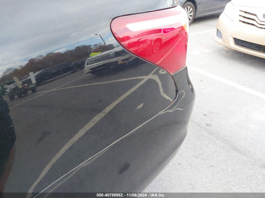 2012 Lexus Ls 460 VIN: JTHCL5EF7C5013901 Lot: 40789982