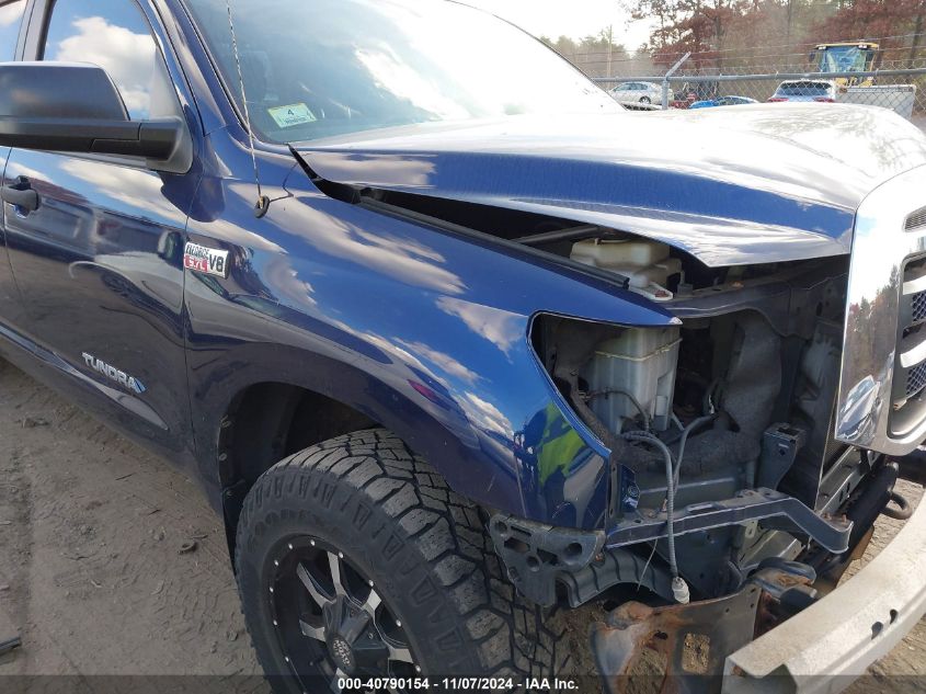 2011 Toyota Tundra Grade 5.7L V8 VIN: 5TFCY5F15BX012058 Lot: 40790154