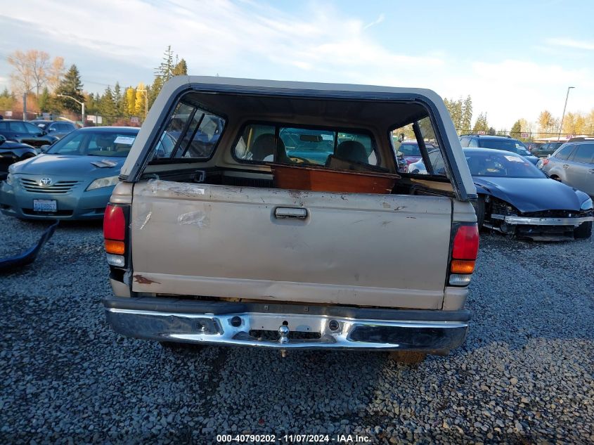 1998 Mazda B2500 Se/Sx VIN: 4F4YR12C1WTM34836 Lot: 40790202