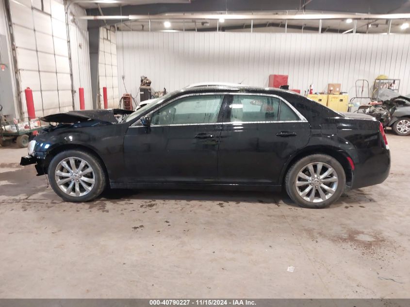 2017 Chrysler 300 Limited Awd VIN: 2C3CCARG1HH610365 Lot: 40790227