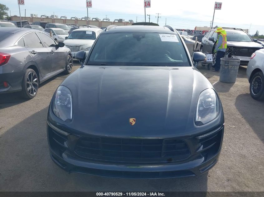 2018 Porsche Macan Gts VIN: WP1AG2A54JLB63268 Lot: 40790529