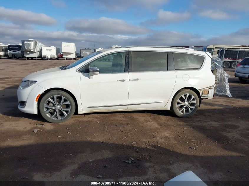 2017 Chrysler Pacifica Limited VIN: 2C4RC1GGXHR668915 Lot: 40790577