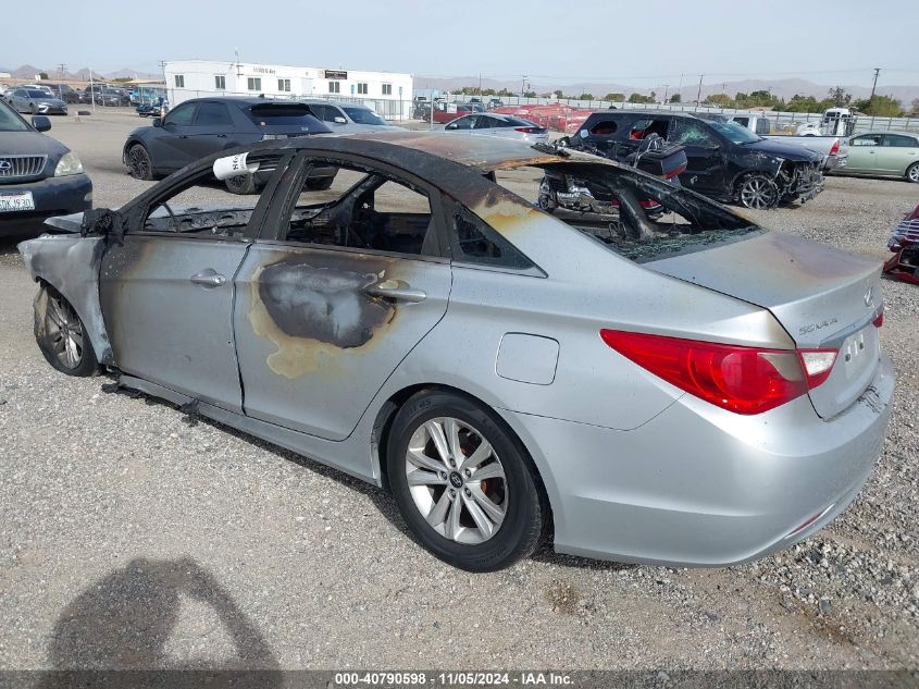2013 HYUNDAI SONATA VIN: 5NPEB4AC3DH741073