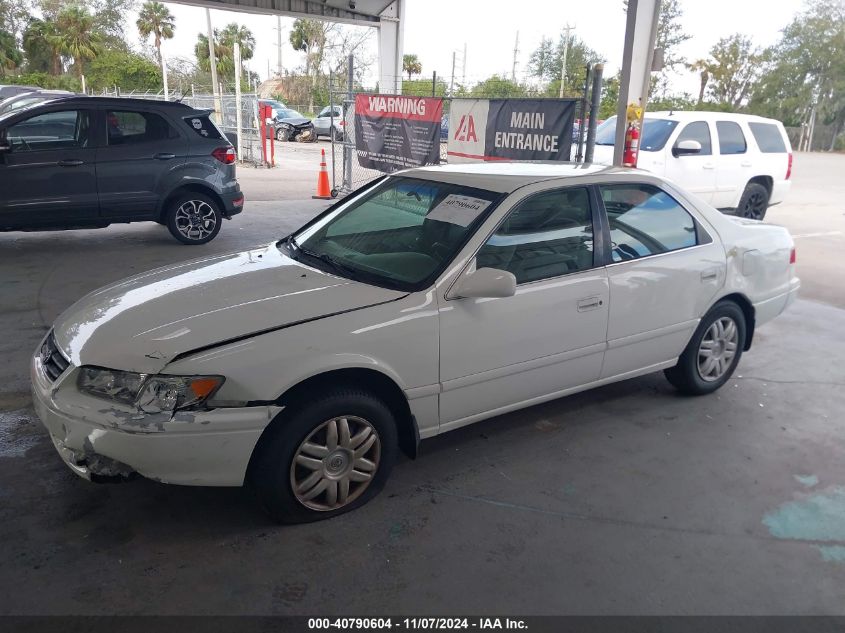 2001 Toyota Camry Le VIN: 4T1BG22K21U830662 Lot: 40790604