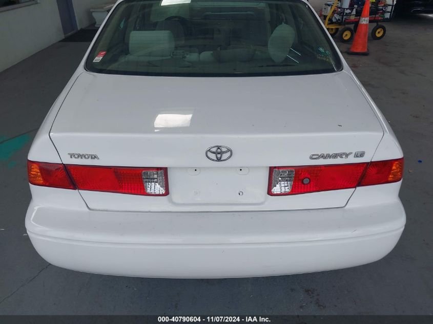 2001 Toyota Camry Le VIN: 4T1BG22K21U830662 Lot: 40790604