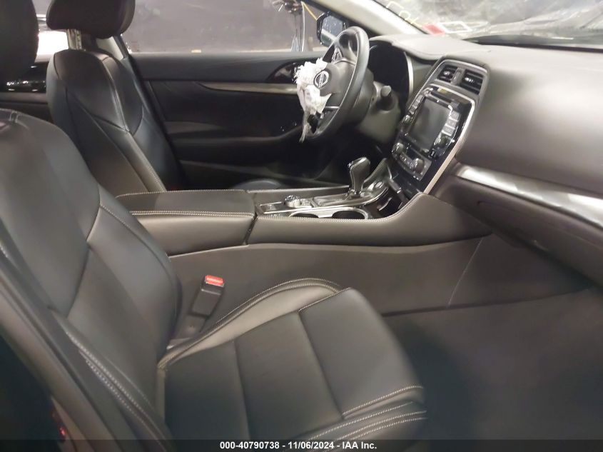 VIN 1N4AA6CV3PC514242 2023 NISSAN MAXIMA SV XTRONIC CVT