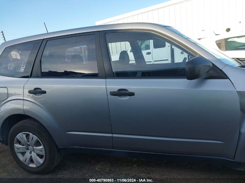 2010 Subaru Forester 2.5X VIN: JF2SH6AC3AH738683 Lot: 40790983