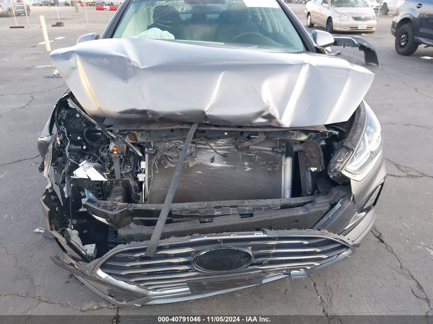 2018 HYUNDAI SONATA VIN: 5NPE24AF0JH619292