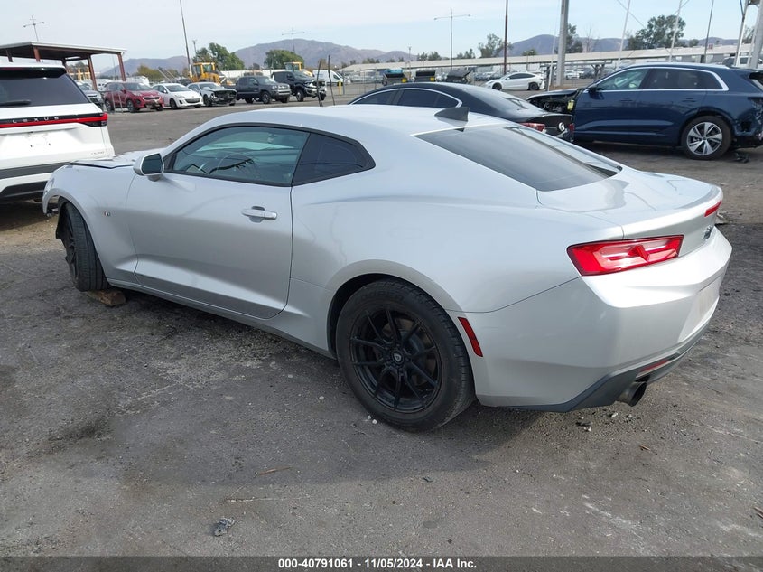 2018 CHEVROLET CAMARO VIN: 1G1FB1RX2J0117129