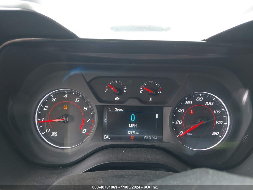 2018 CHEVROLET CAMARO VIN: 1G1FB1RX2J0117129